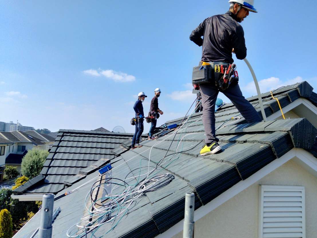 太陽光パネルを屋根に設置する場合の注意点